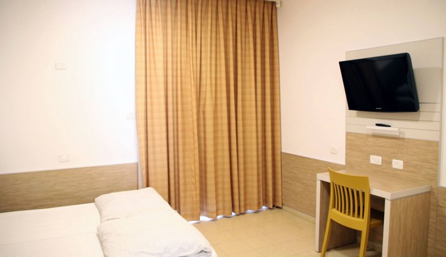 HI Masada Hostel