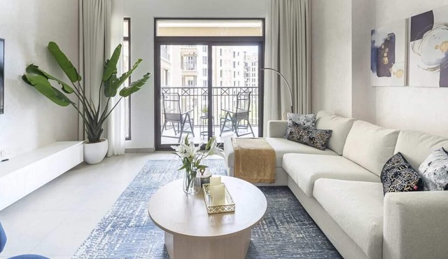 High-end 1BR with Pool Views in Madinat Jumeirah!