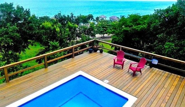 Hillside Paradise - A Remote Island Gem in Calabash Bight