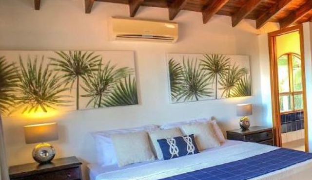 Hotel Casa Blanca