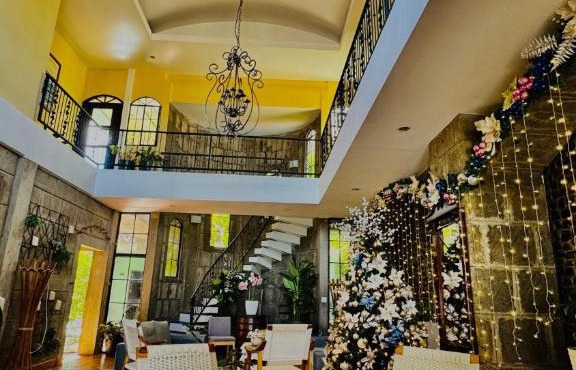 Hotel León Inn