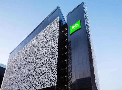 ibis Styles Dubai Airport Hotel