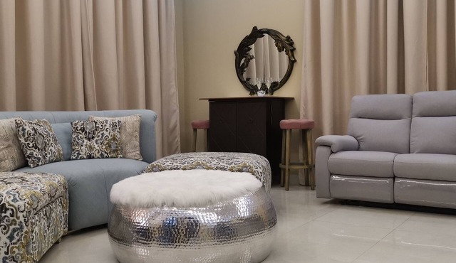 Kaleidoscope - Luxury 6 Bedroom villa in AJMAN