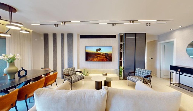 KING DAVID RESIDENCES - Pool & Gym