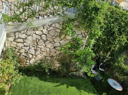 Kiryat Tivon, Close by "Oranim" College, "Dor Tivon" - Senior Housing, "kfar tikva" - Home and community for people with disabilities - Free parking