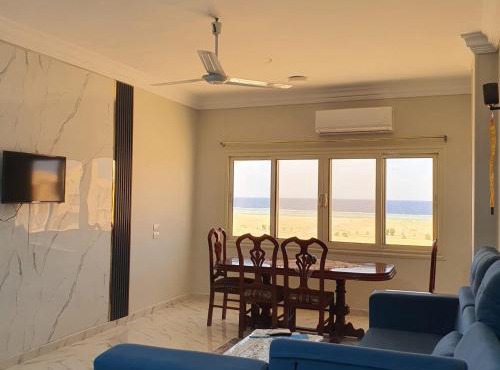 Lareen's apartment in Quseir