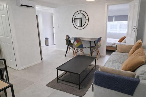Large Family Stay in Grey Lynn Close to Ponsonby in Auckland