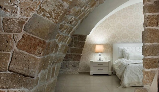 Lighthouse suite