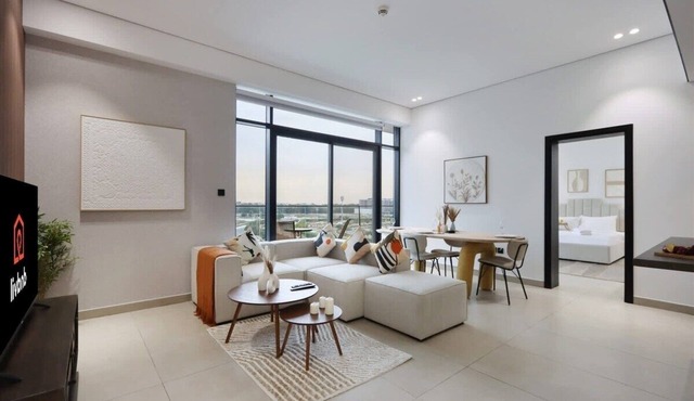Livbnb-Stylish and Spacious 1B w/Private Balcony