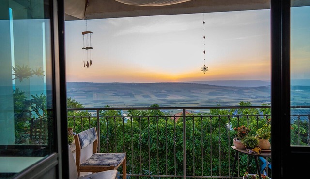 Lovene'el Sea of Galilee Retreat