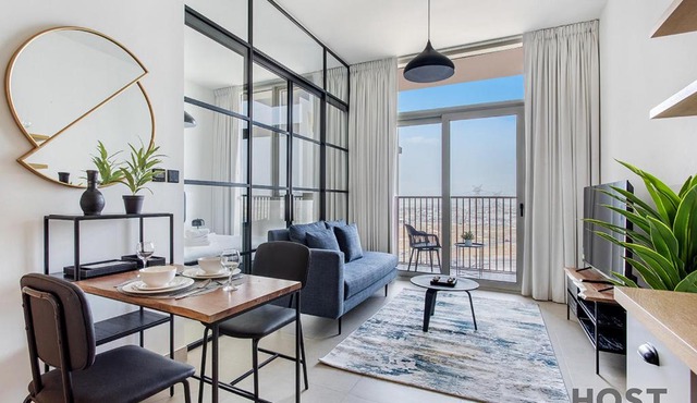 Lux 1BR Near Dubai Hills Mall