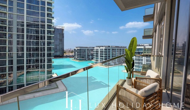 LUX The Burj Khalifa Lagoon View Suite 4