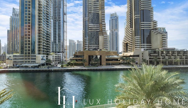 LUX The Cayan Superior Suite 2