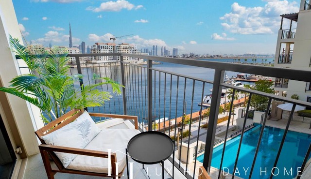 LUX The Le Pont Sea View Suite