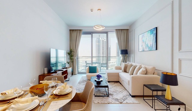 Luxe 1BR w/Stunning Sea Views and Infinity Pool