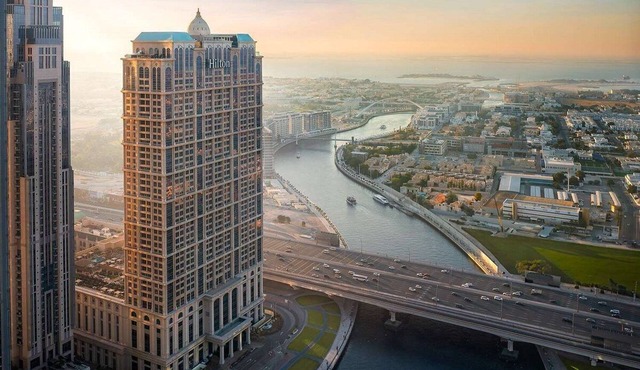 Luxurious 1-BR King Guest Room in Dubai – Prime Location & Comfort!