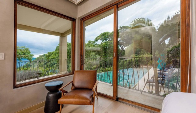Luxurious 3-bedroom condo at Peninsula Papagayo!