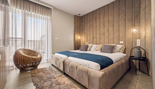 Luxurious 3th-Floor 2BDR in Savyon View Tower by Isrentals