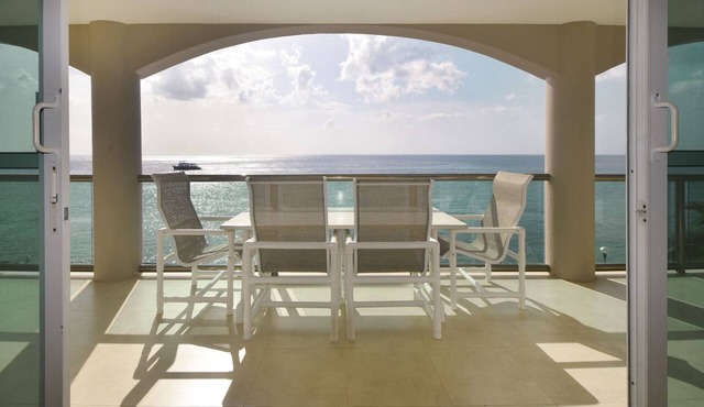 Luxurious Oceanview Condo in Cozumel in Cozumel