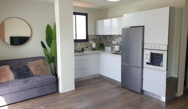 Luxurious rooftop 2 bedrooms+terrace apartment suitable for a couples/families