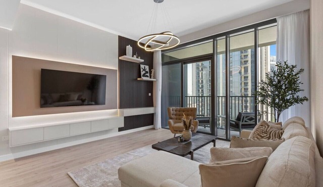 Luxury 2 bedroom in Dubai Creek Harbour- Suiteable