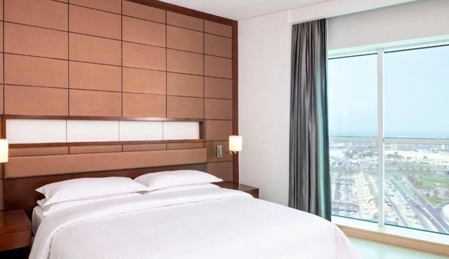 Luxury Business Suite Near Ittihad Park Sharjah