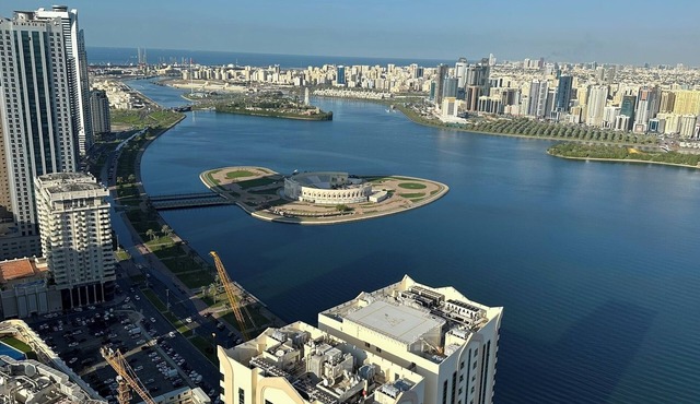 Luxury Home Apartment 2 Bed130m2 Al Majaz 3 Amazing View