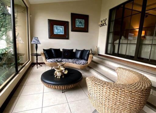 Luxury Home con vista, en las montañas de Escazu