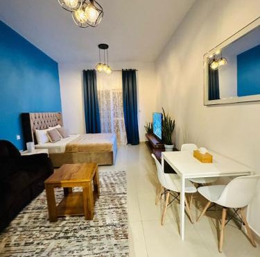 luxury home royal breeze