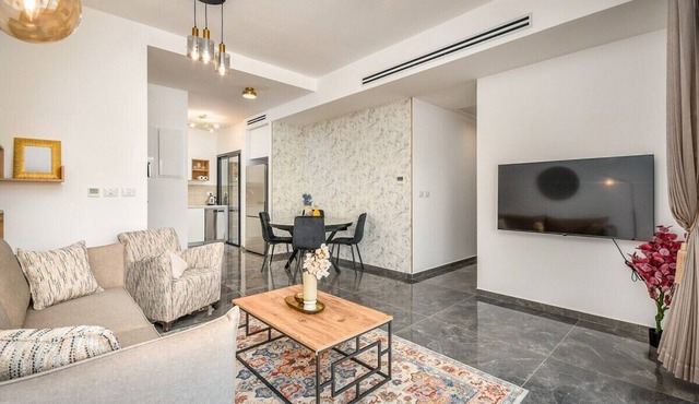 Luxury New 2BR at Emek Refaim