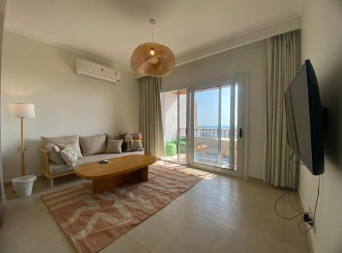 Luxury One Bedroom Apartment with Sea view in SomaBay