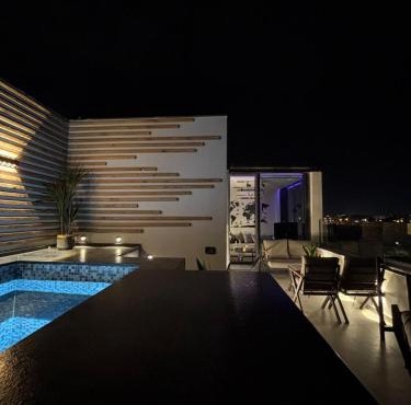 Luxury Roof-top