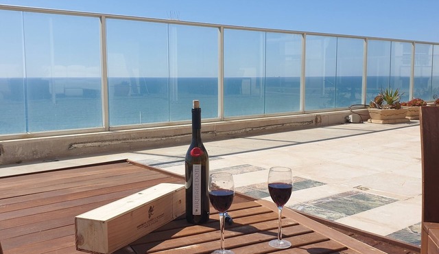 Luxury Sunny Apartment, Full Sea View, Very Spacious Terrace