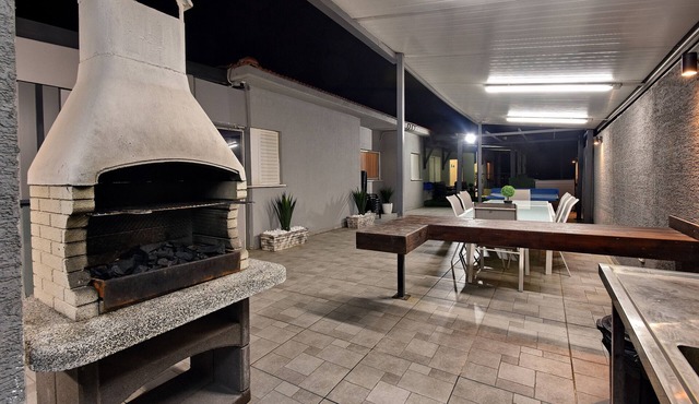 Luxury Villa with heated pool in Zfat