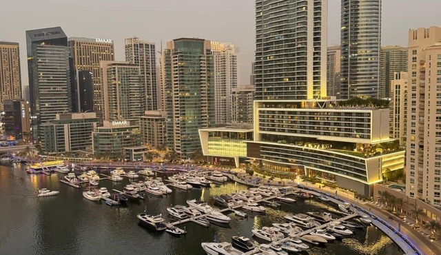 Lyo hostel Marina Whraf 1