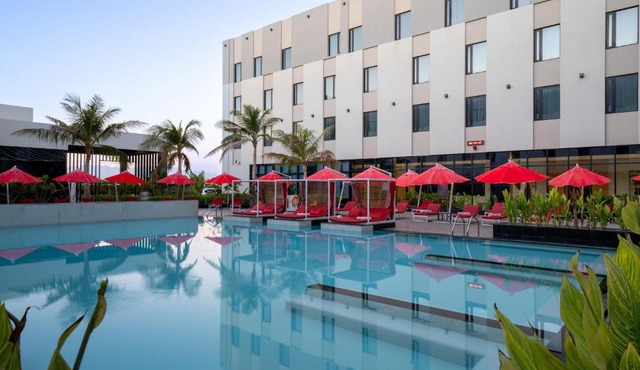 Maani Muscat Hotel & Apartments