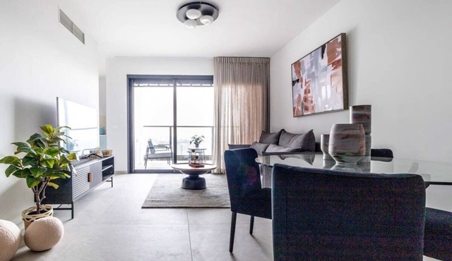 Magical 2BR/Parking with amazing view in city gate