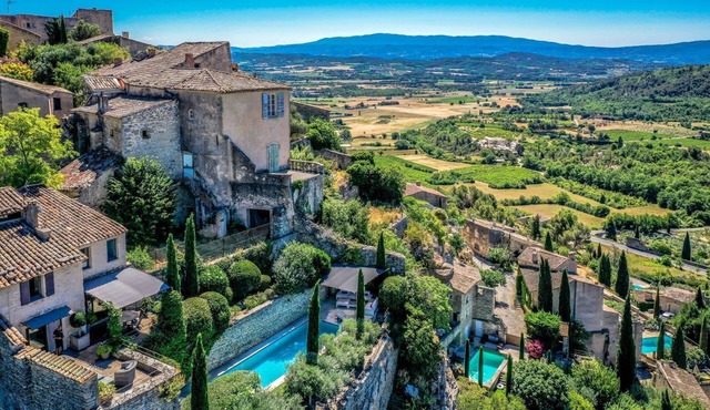 Maison Eclaircie - Three Bedroom Villa, Sleeps 6 in Gordes