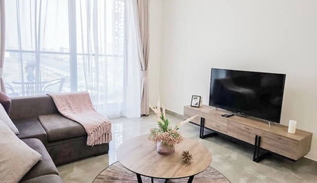 Majestic Retreat | 1 Bedroom in Dubai