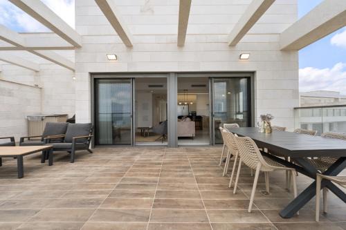 Mamad Achziv Seaside Stylish Stay