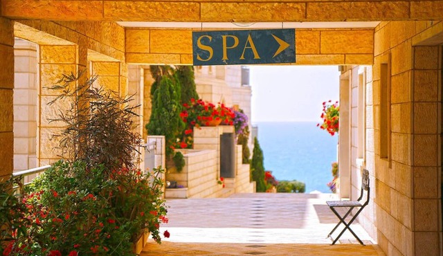 MAMAD - Deluxe 2BD Jaffa Dreams W Pool & Parking