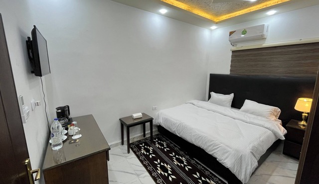 Mansi Residence