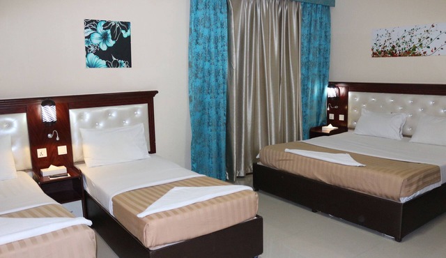 Mariana Hotel
