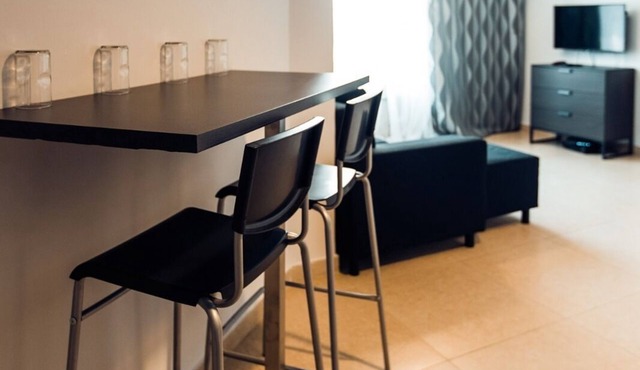Masterful Kikar Netanya Apartment