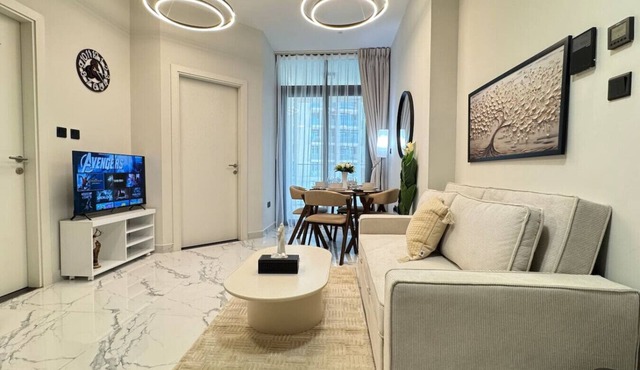 Modern 1BR with Balcony & Full Kitchen Al Maryah