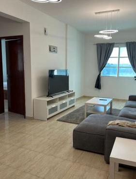 Modern apartment al hail south
