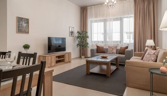 Modern apartment with City Views in AlNahda