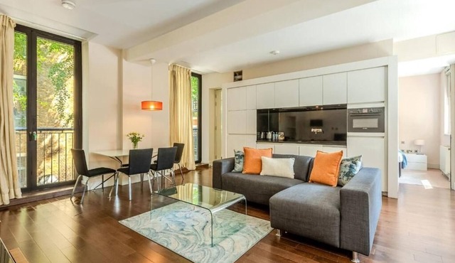 Modern Deluxe Apartment London Greenwich - Great Transport Links in London