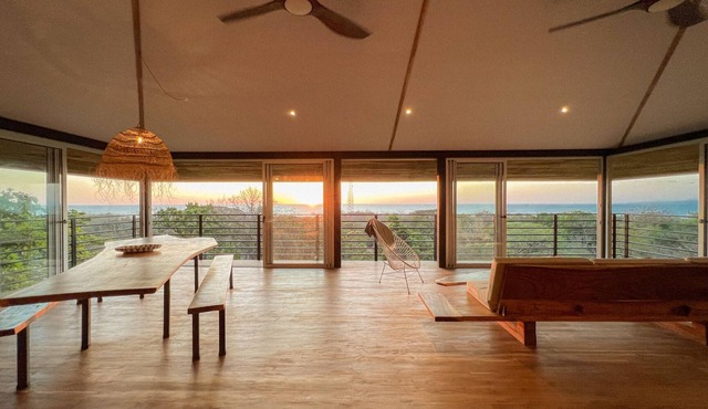 Modern Jungle Treehouse with Ocean Views and short walk to the Mal Pais Beaches.
