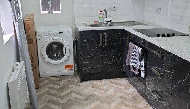 Modern Studio Flat 1 Nelson Town Centre in Nelson
